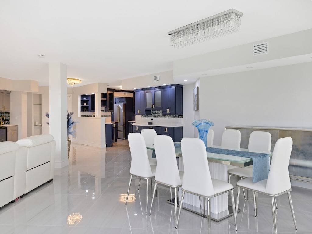 Vero Beach, FL 32963,1825 Mooringline DR #3AB