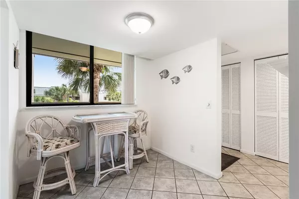 Vero Beach, FL 32960,1825 Tarpon LN #H303