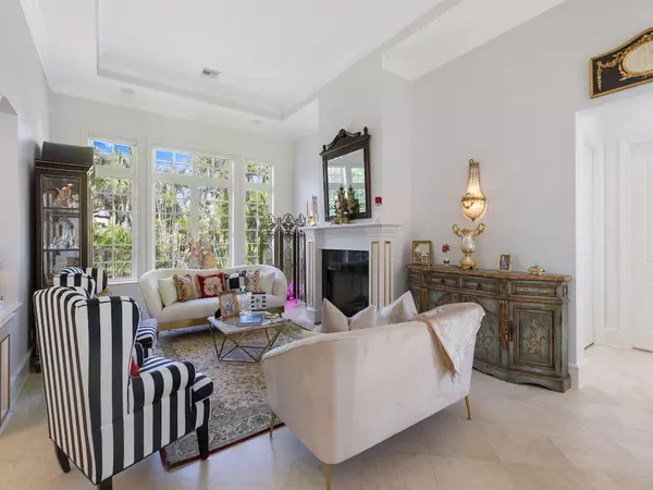 Vero Beach, FL 32963,7 Beachside DR