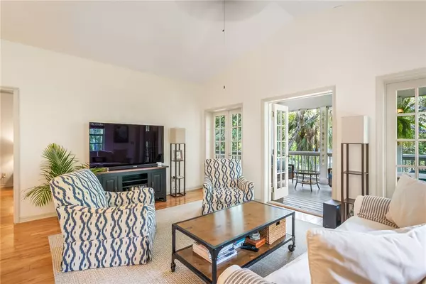Vero Beach, FL 32963,1155 Winding Oaks CIR E #104