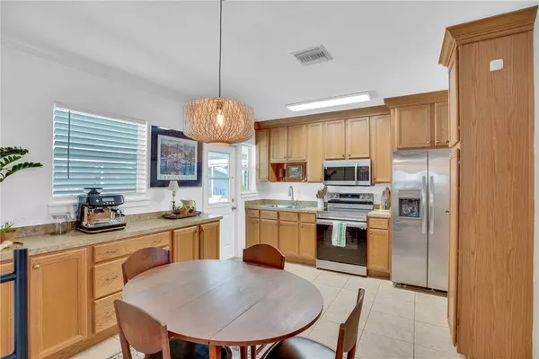 Vero Beach, FL 32960,2186 33rd AVE