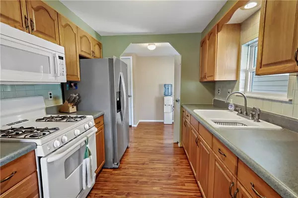 Sebastian, FL 32976,810 Beech CT