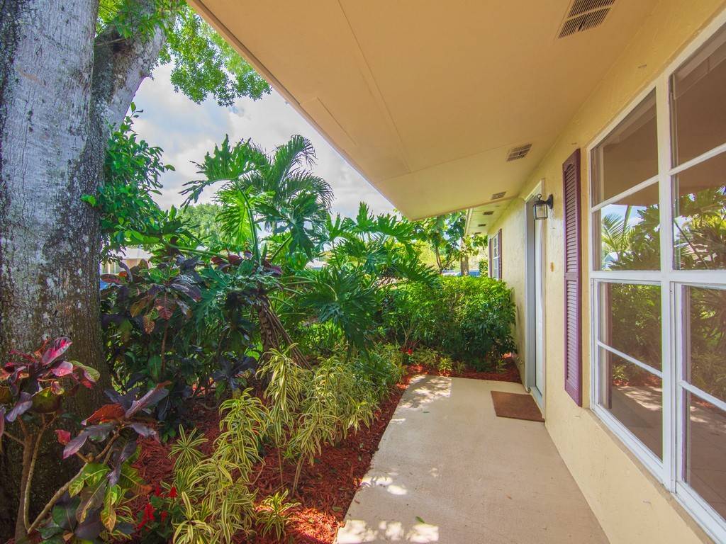 Vero Beach, FL 32962,336 21st AVE