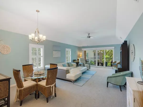 Vero Beach, FL 32963,133 E Park Shores CIR #8E