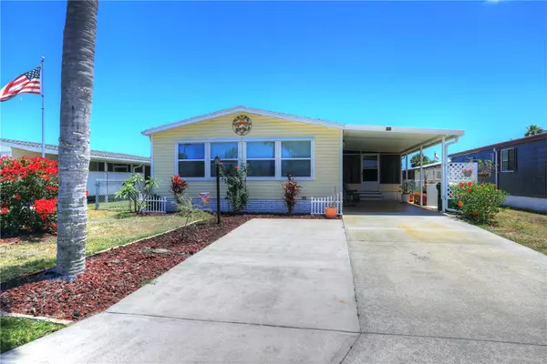531 Persimmon DR, Barefoot Bay, FL 32976