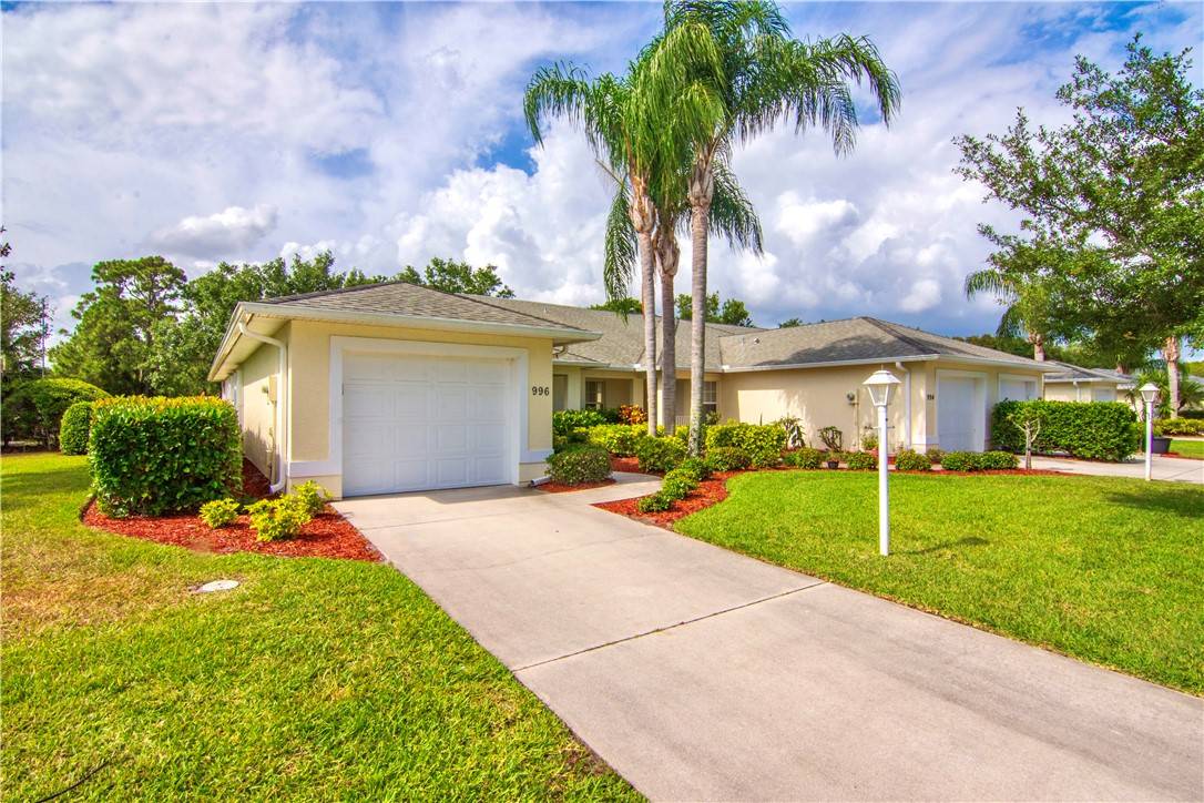 Sebastian, FL 32958,996 S Easy ST