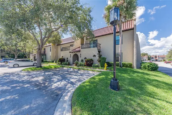 Indian River Shores, FL 32963,5151 Highway A1a #305