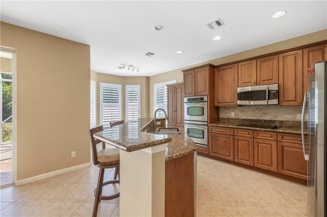 Vero Beach, FL 32966,3218 Sussex WAY