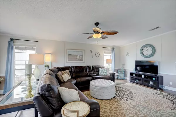Micco, FL 32976,7694 Fox Hunter CIR