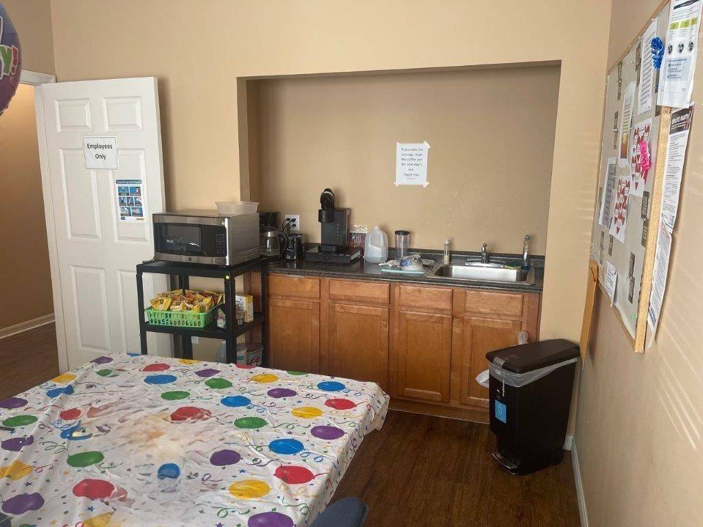Vero Beach, FL 32966,1860 82nd AVE #205
