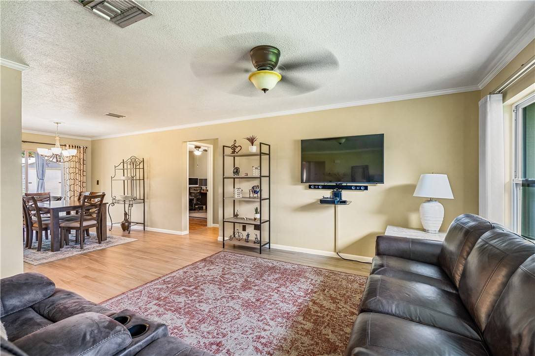 Vero Beach, FL 32966,5845 23rd ST