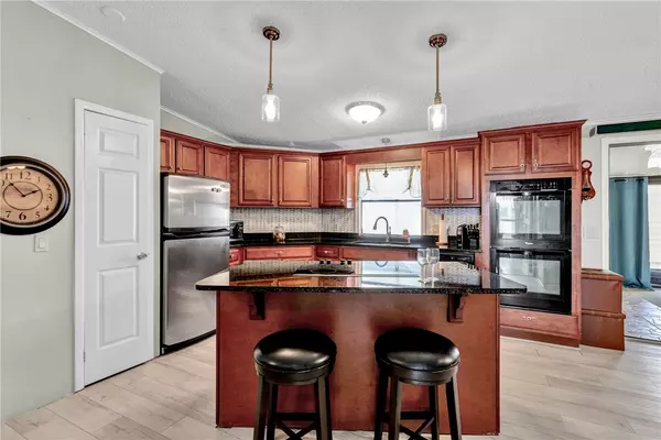 Sebastian, FL 32976,729 Gladiolus DR