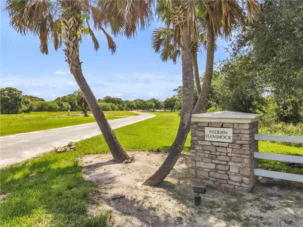 Vero Beach, FL 32966,7505 Hidden Hammock LN