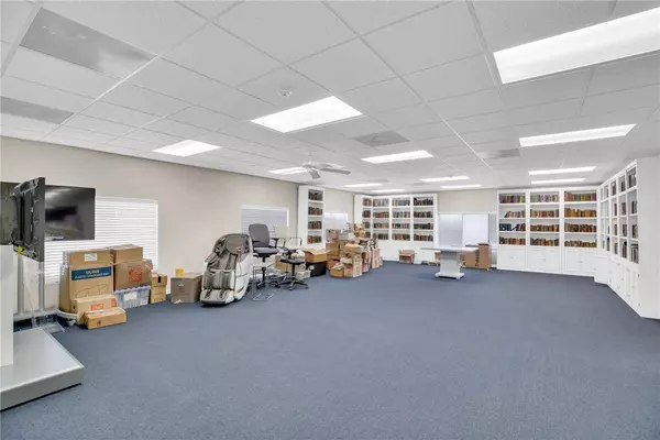 Vero Beach, FL 32960,2058 14th AVE #200