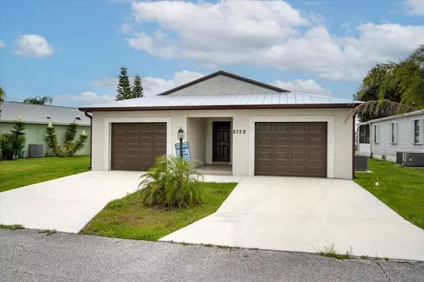 Fort Pierce, FL 34951,6728 Spanish Lakes BLVD