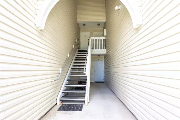 Vero Beach, FL 32966,1915 Westminster CIR #17-5
