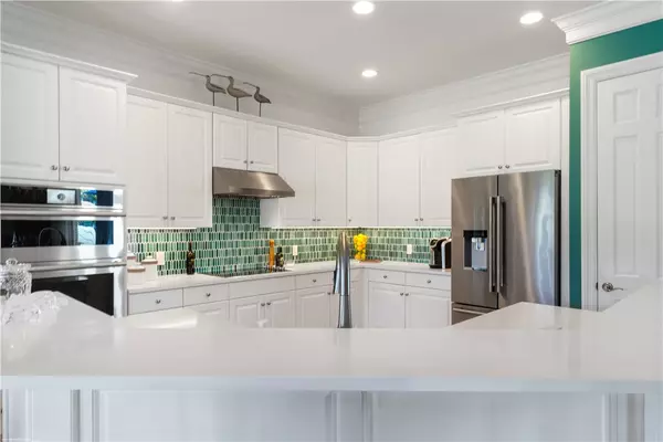Vero Beach, FL 32963,815 Pembroke CT