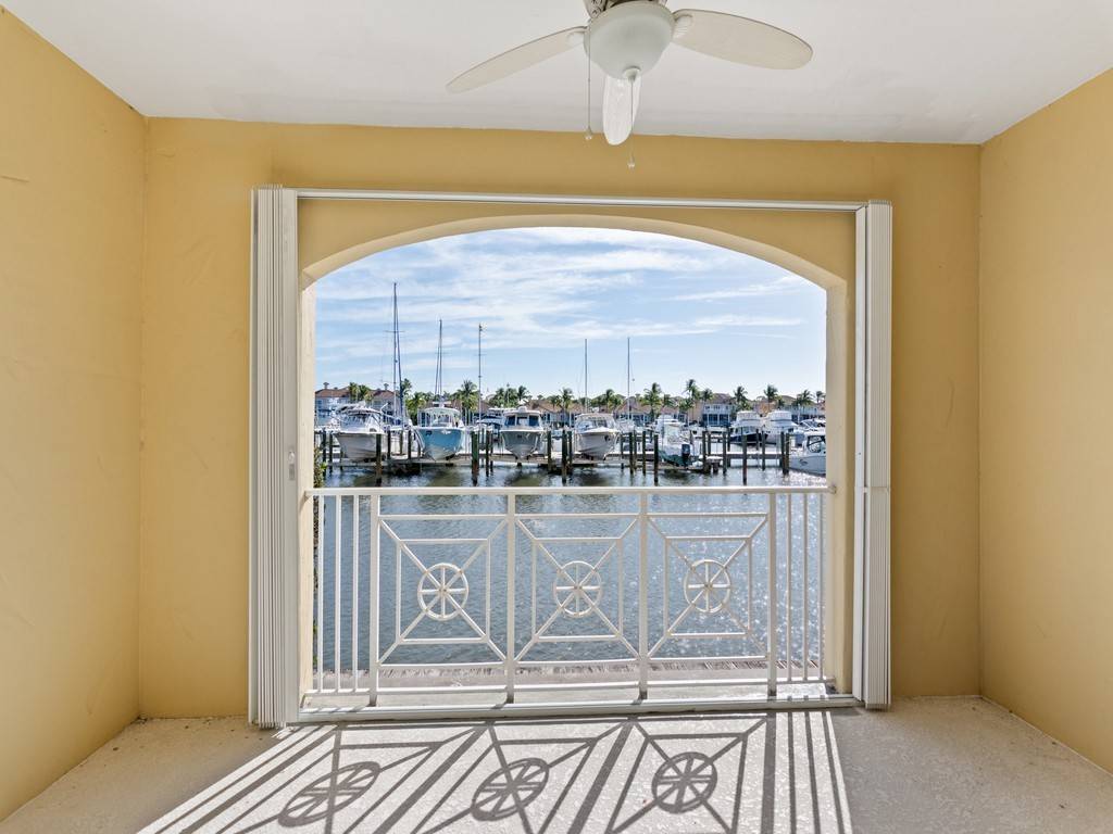 Vero Beach, FL 32967,5540 N Harbor Village DR #103