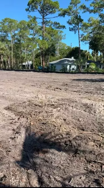 9140 81st ST, Vero Beach, FL 32967