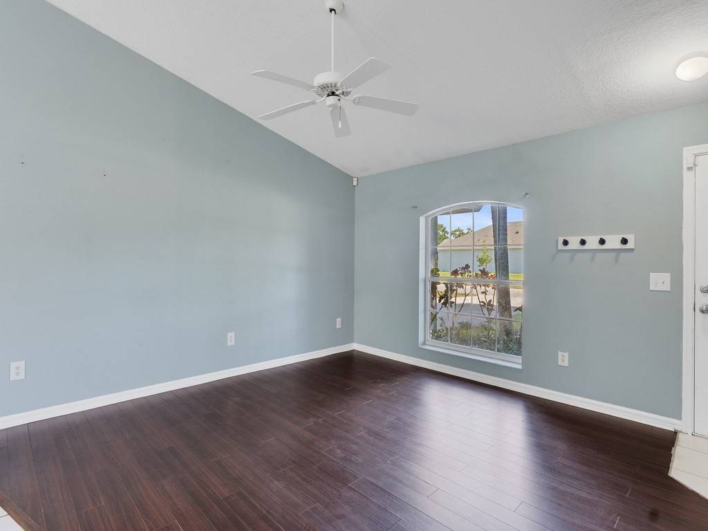Vero Beach, FL 32962,1375 23rd ST SW
