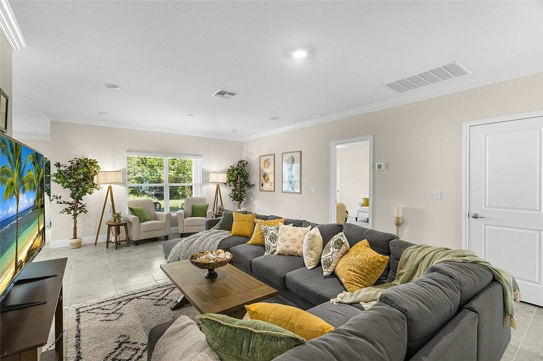822 Cain ST, Sebastian, FL 32958