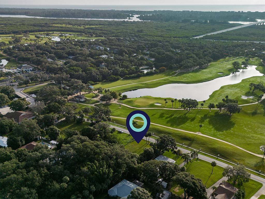 Vero Beach, FL 32960,2735 Country Club DR