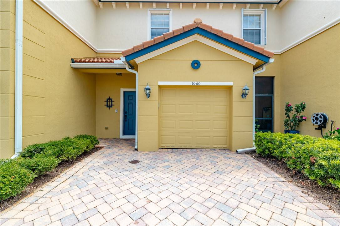 Vero Beach, FL 32960,1060 Cheval DR