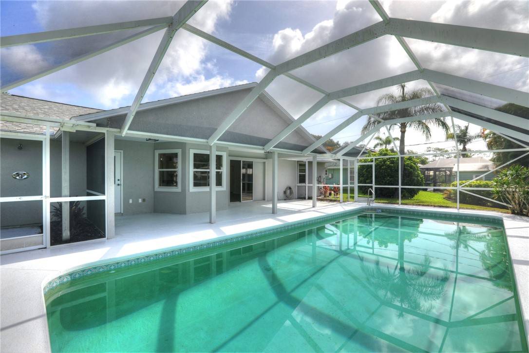 Sebastian, FL 32958,817 Patterson AVE