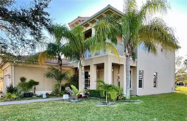 2001 Albany TER SW, Vero Beach, FL 32968