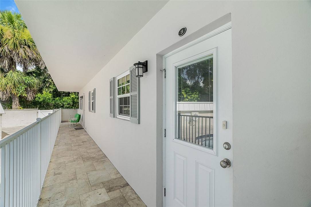 Vero Beach, FL 32963,900 Jasmine LN #102B