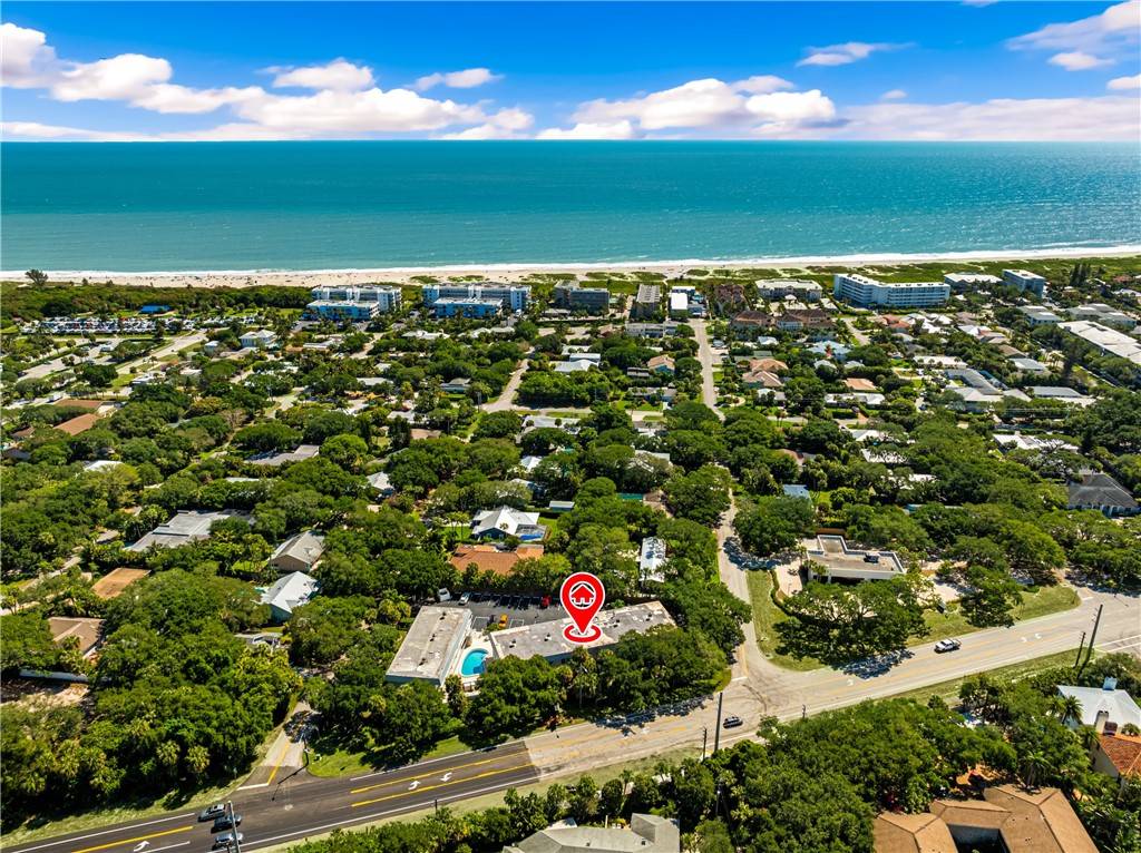 900 Jasmine LN #203A, Vero Beach, FL 32963