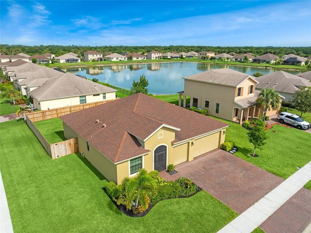 1075 N Verona Trace DR, Vero Beach, FL 32966