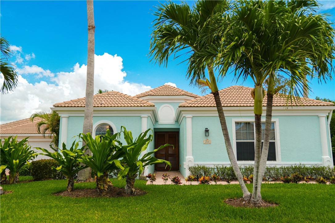 2020 Lynx DR, Hutchinson Island, FL 34949