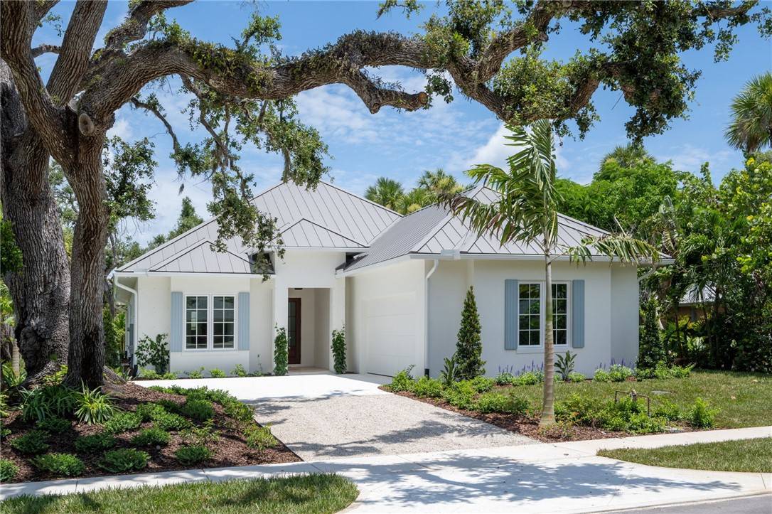 Vero Beach, FL 32963,645 Banyan RD