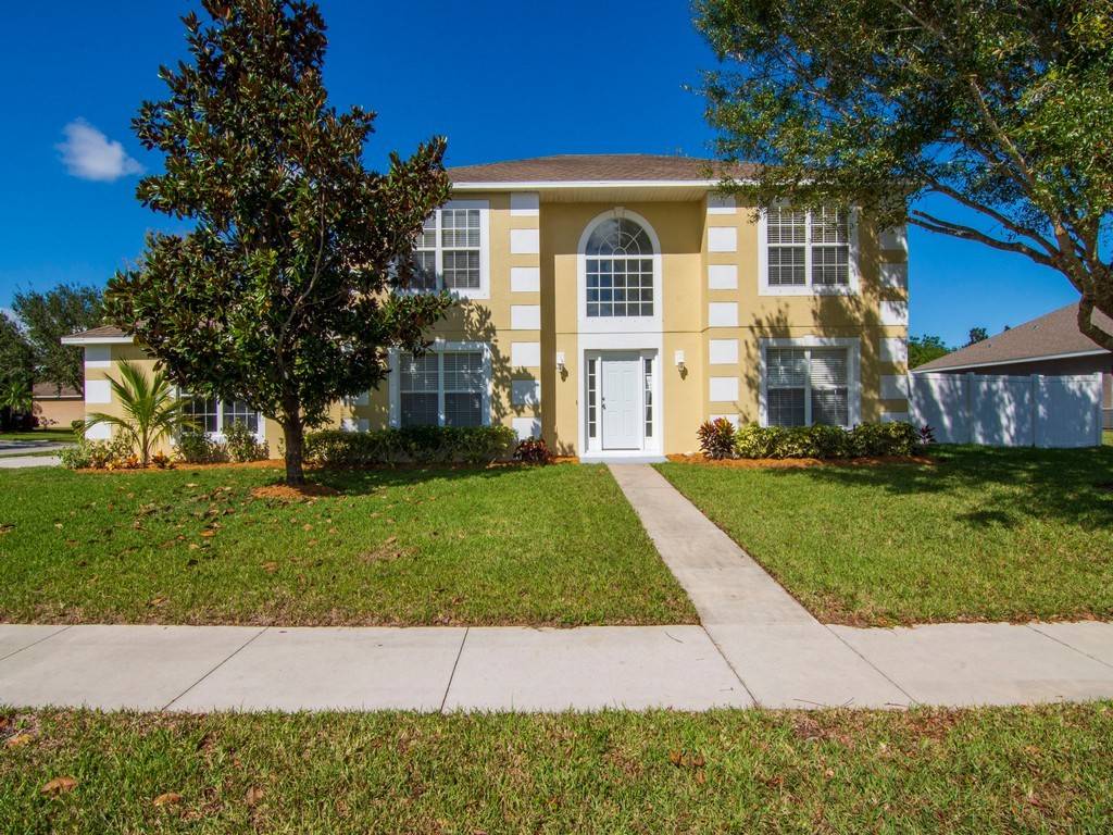5985 Ridge Lake CIR, Vero Beach, FL 32967