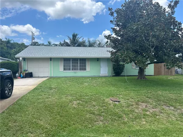 1565 29th AVE, Vero Beach, FL 32960