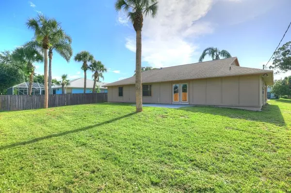 Sebastian, FL 32958,123 Friar CT