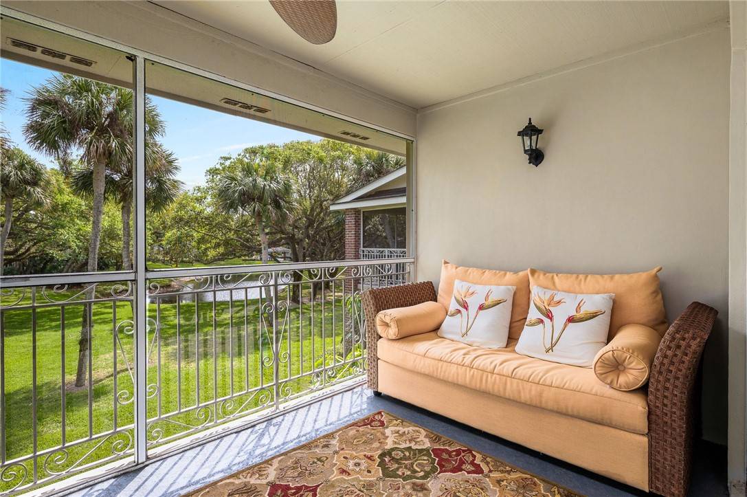 101 W Park Shores CIR #2W, Vero Beach, FL 32963