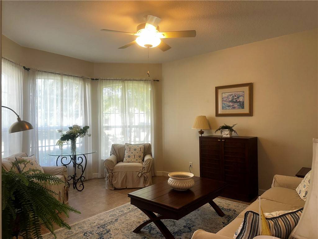 Vero Beach, FL 32968,5700 W 1st ST SW