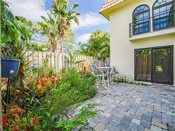 Vero Beach, FL 32960,1001 Royal Palm BLVD #A-1
