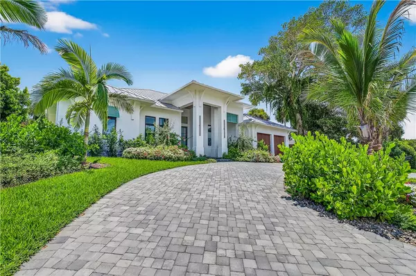 Vero Beach, FL 32963,736 Norfolk Pine LN