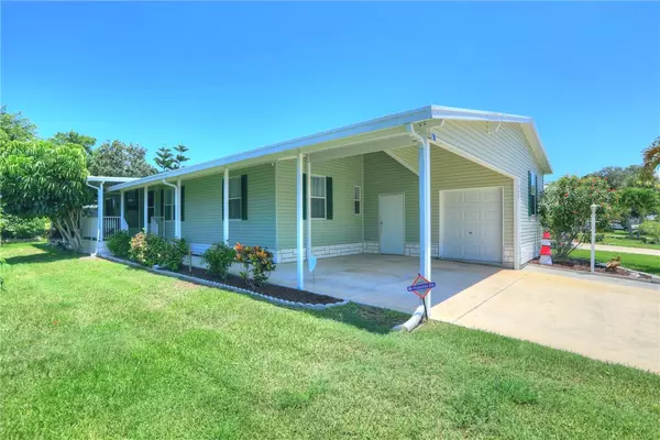 Barefoot Bay, FL 32976,1068 Wren CIR