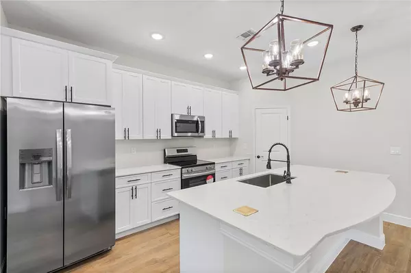 Vero Beach, FL 32967,8236 100th CT