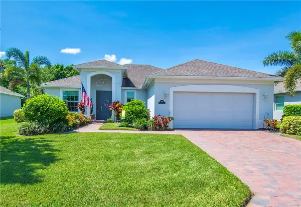 1569 Segovia CIR, Vero Beach, FL 32966