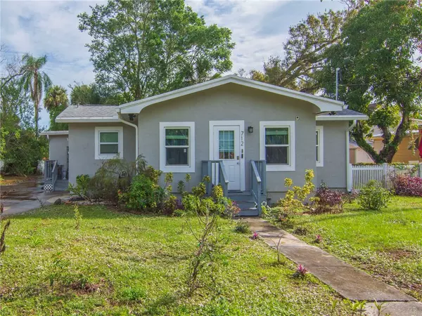 712 S 9th ST, Fort Pierce, FL 34950
