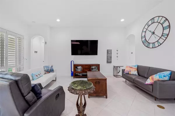 Vero Beach, FL 32967,8330 Summer Lake DR