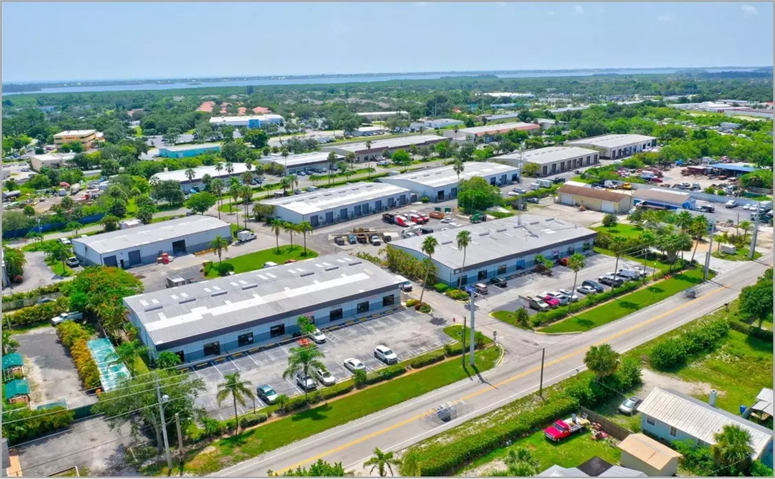 Vero Beach, FL 32962,785 8th CT #Bldg. 6 #3