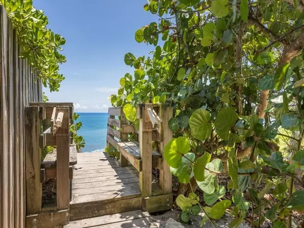 Vero Beach, FL 32963,1891 E Cayman RD