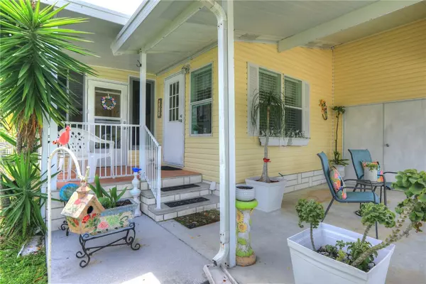 Barefoot Bay, FL 32976,202 Swordfish CT