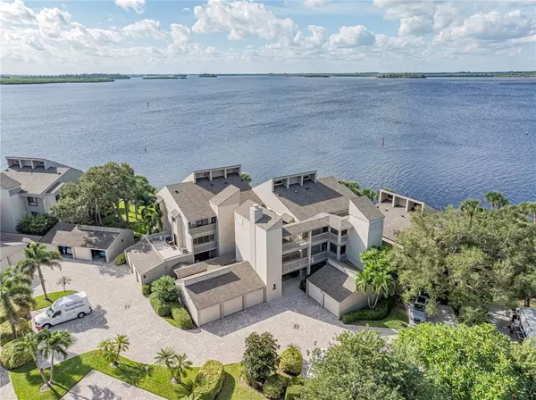 1865 Bay RD #310F, Vero Beach, FL 32963